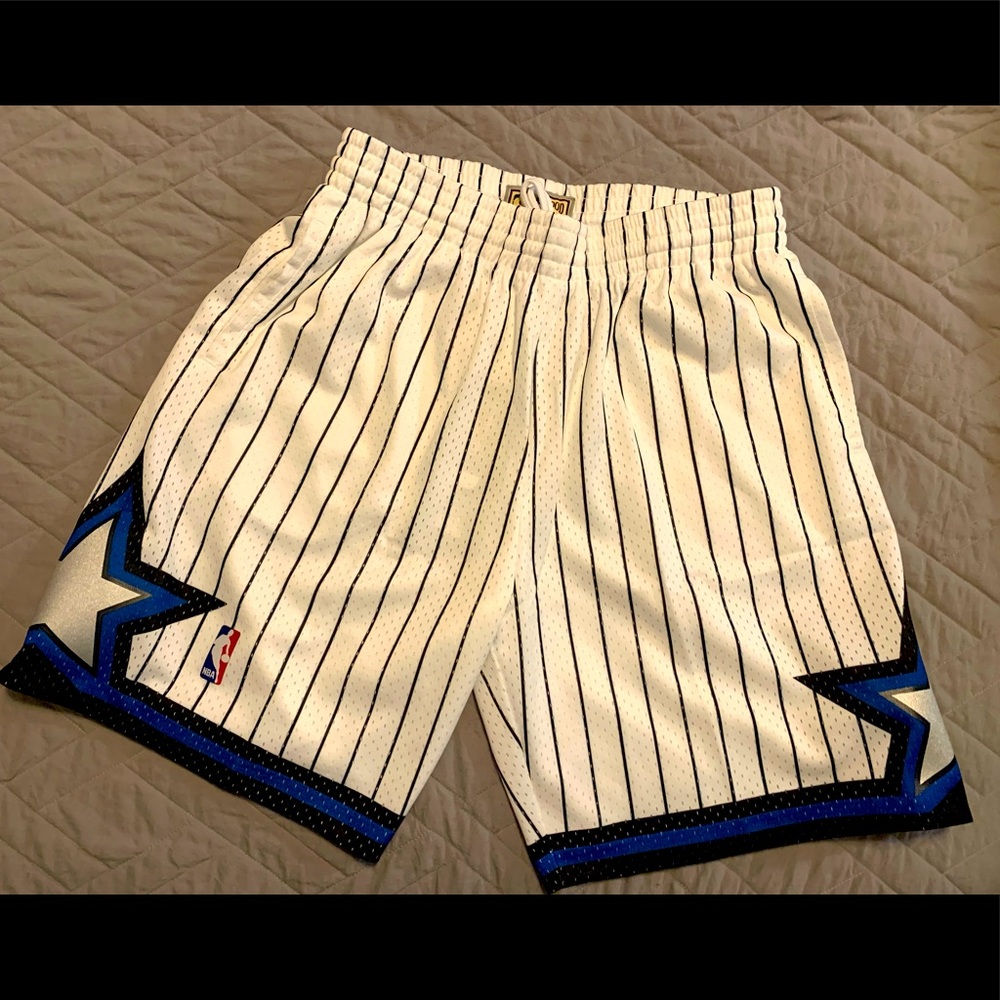 Mitchell & Ness Orlando Magic White Swingman Shorts